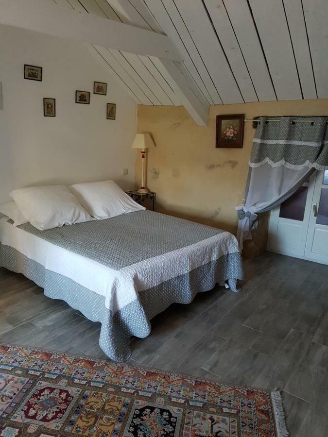 Bed and Breakfast La Terrasse De Peyre Comprégnac Esterno foto
